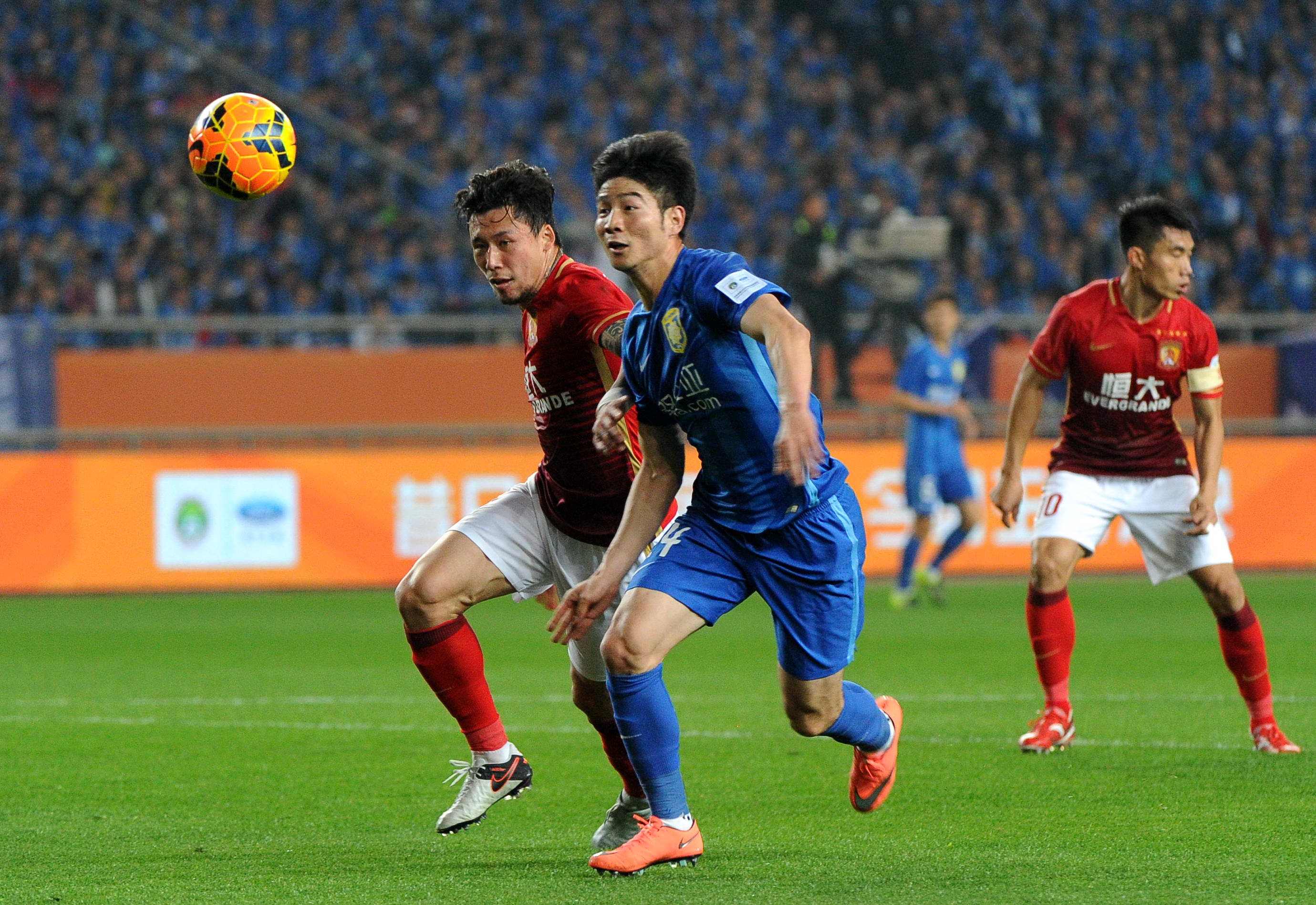 关于中超倒计时，那不勒斯窗口期调整名单，细节引发关注，底气十足，医务组通报恢复的信息